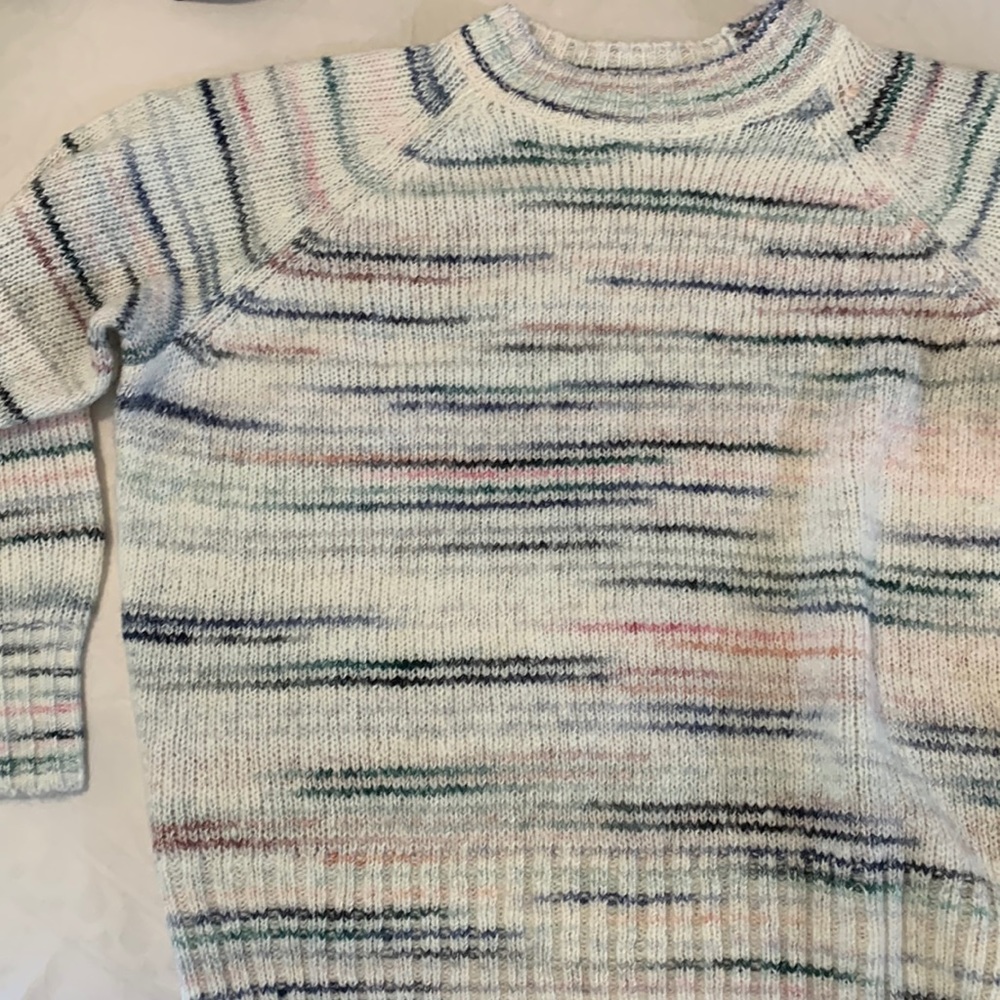 Old navy sweater